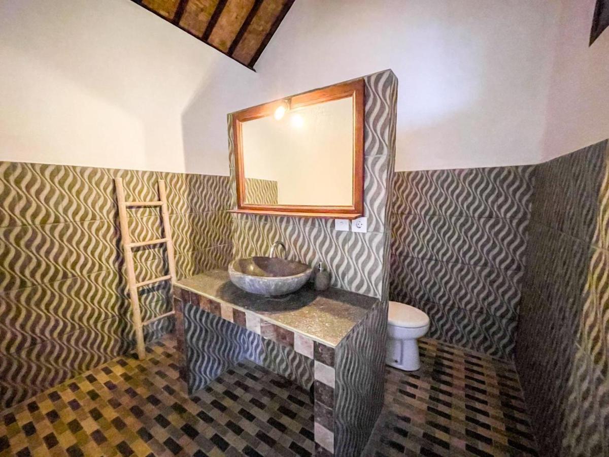 Enak Bungalow Амед Екстер'єр фото